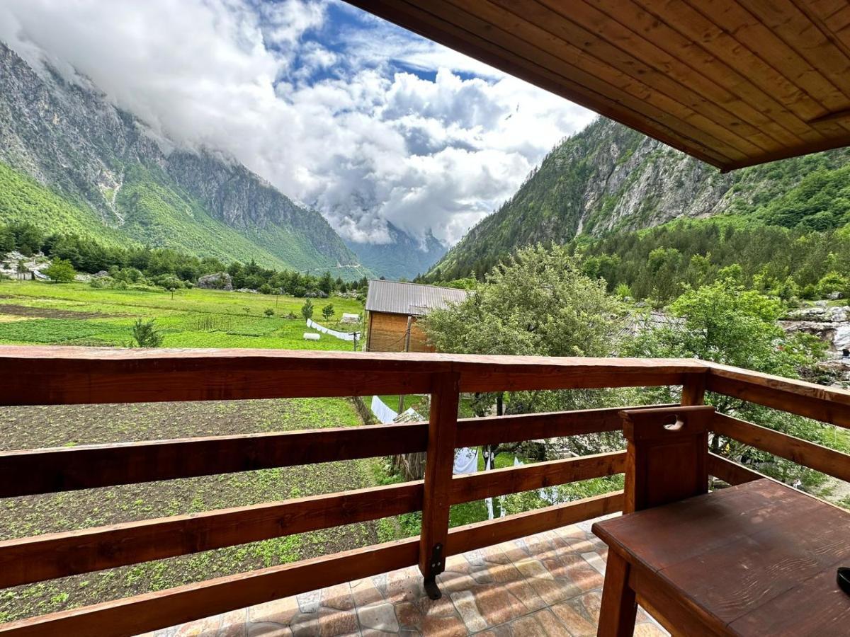 Residence Quku Valbones 外观 照片