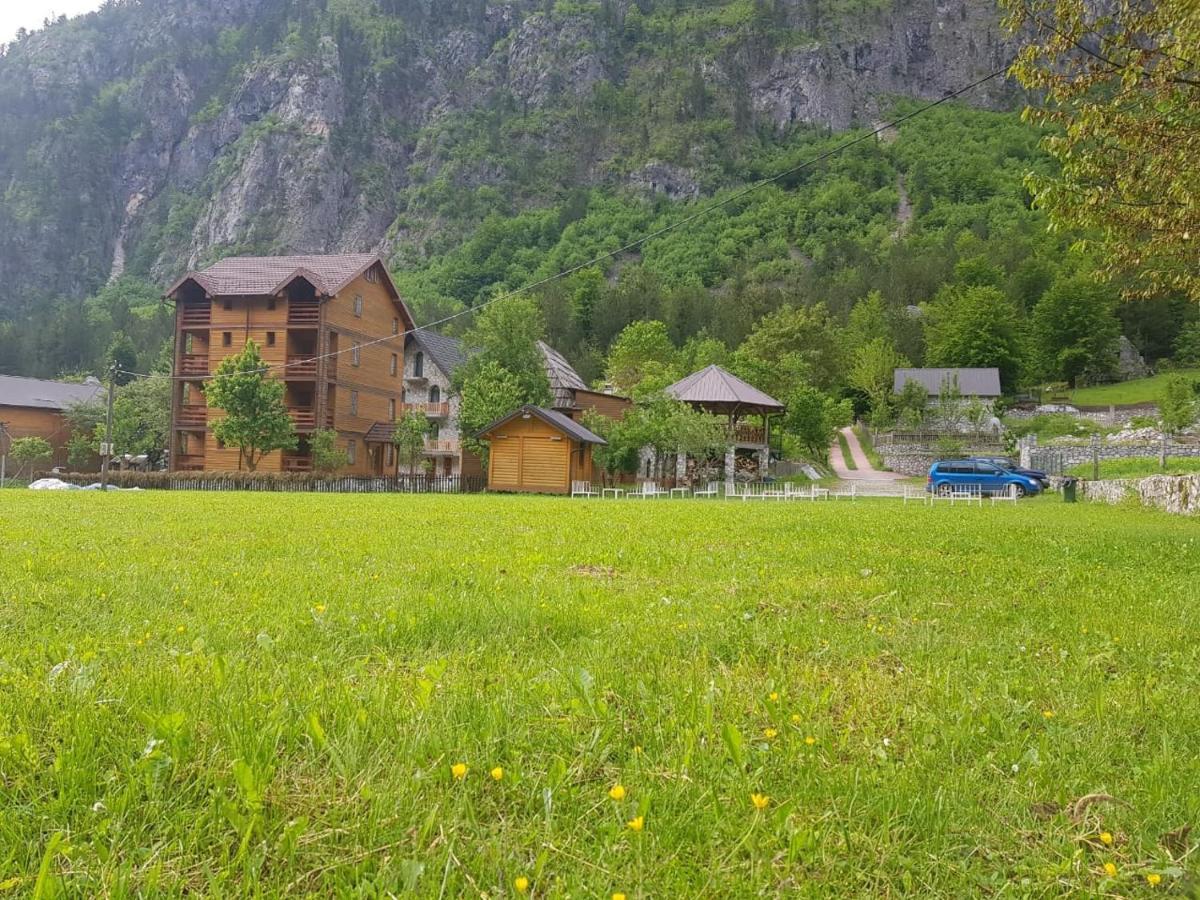 Residence Quku Valbones 外观 照片